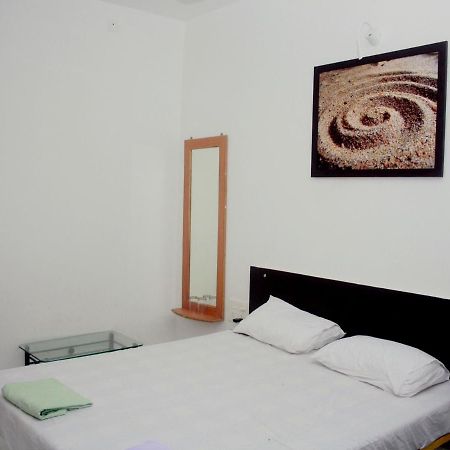 Anahat Cottages Diveāgar Exterior foto